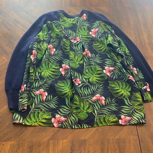 Sandrine Rose size small French Worker L/S Floral
Sweater Blue NWOT - Picture 6 of 6